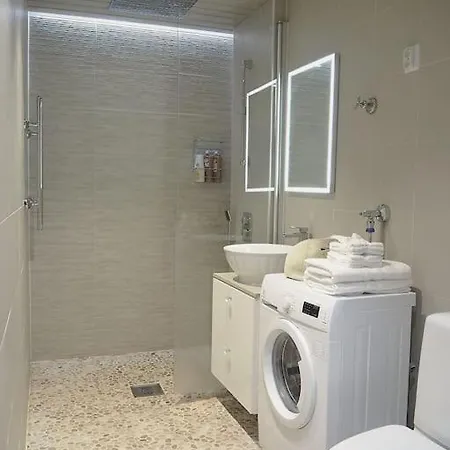 Spacious With Balcony And Great Location * Helsinki