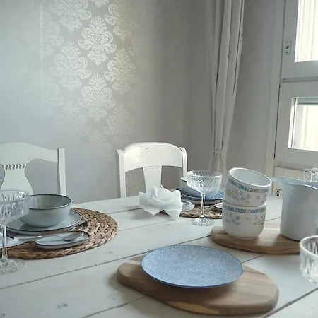 Spacious With Balcony And Great Location Apartment